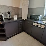 公寓 Moderne Dachgeschosswohnung Zentral By Seebnb