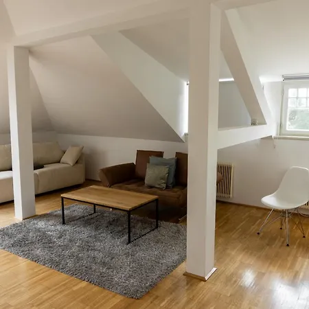 Moderne Dachgeschosswohnung Zentral By Seebnb Apartment Velden am Woerthersee