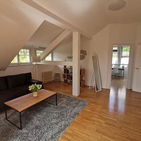公寓 Moderne Dachgeschosswohnung Zentral By Seebnb *