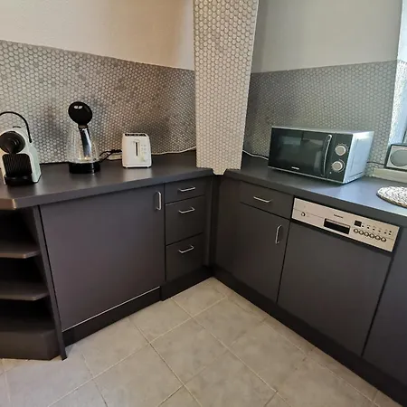 公寓 Moderne Dachgeschosswohnung Zentral By Seebnb