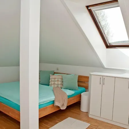Moderne Dachgeschosswohnung Zentral By Seebnb Velden am Woerthersee