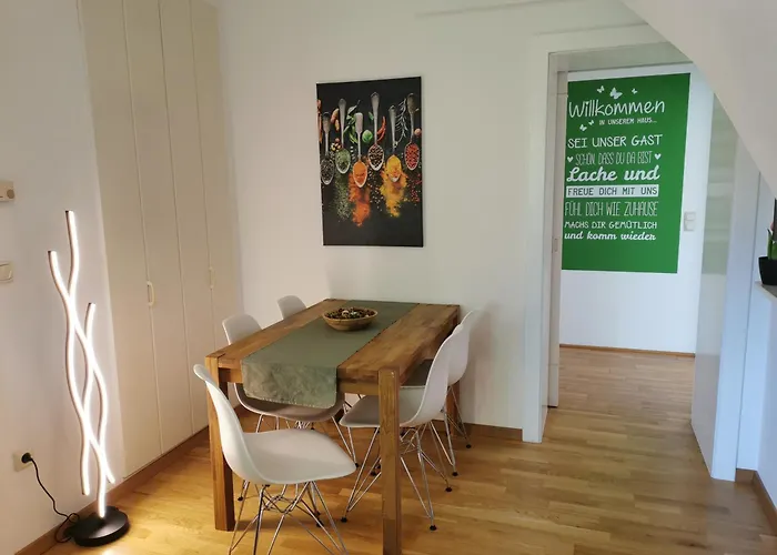 Moderne Dachgeschosswohnung Zentral By Seebnb Apartamento *